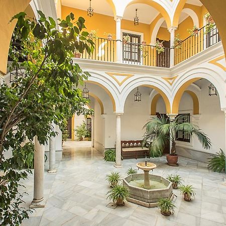 Magico Apartamento En Casa Palacio Del Siglo XVII Sevilla Eksteriør billede