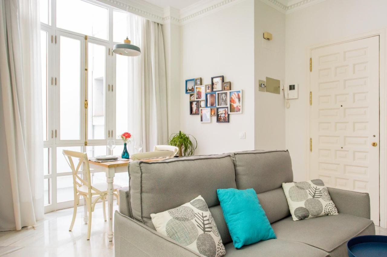 Magico Apartamento En Casa Palacio Del Siglo XVII Sevilla Eksteriør billede