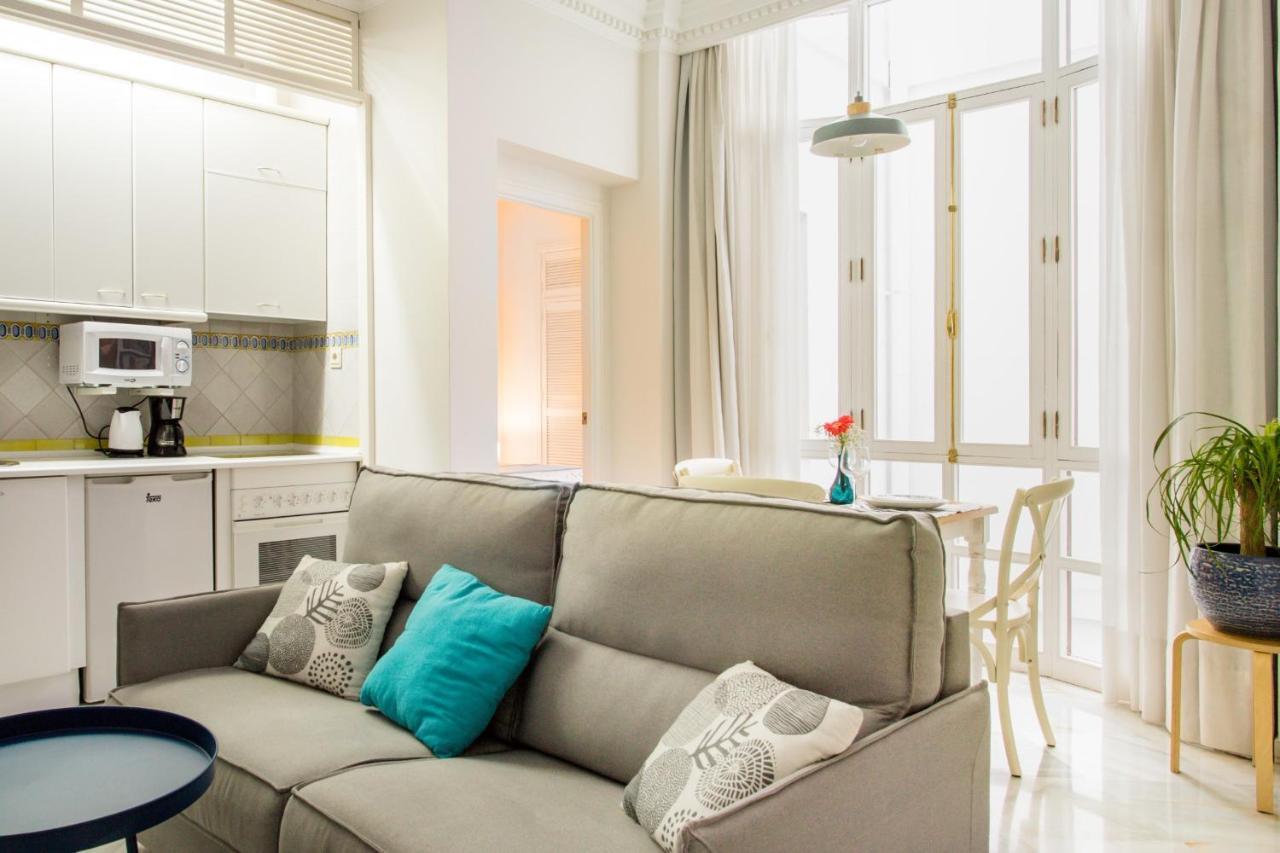 Magico Apartamento En Casa Palacio Del Siglo XVII Sevilla Eksteriør billede