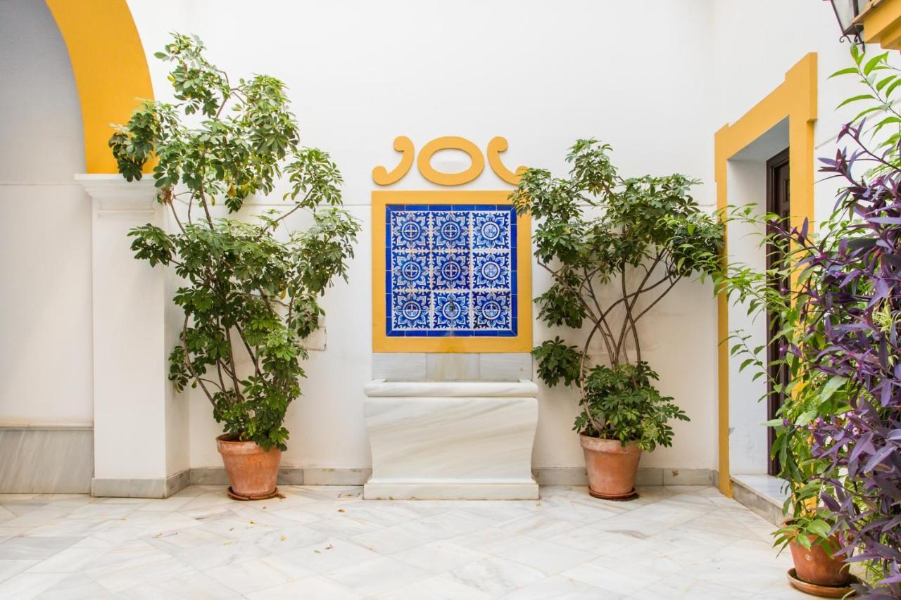 Magico Apartamento En Casa Palacio Del Siglo XVII Sevilla Eksteriør billede