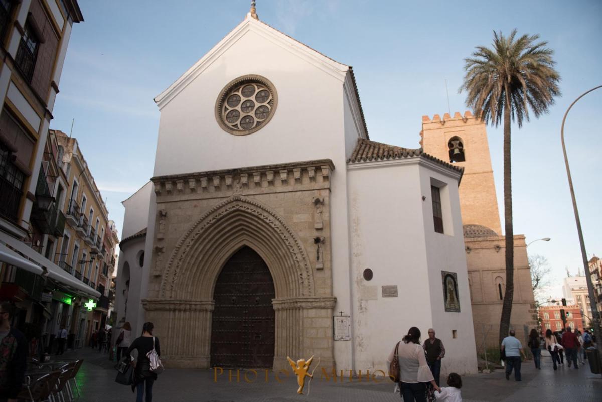 Magico Apartamento En Casa Palacio Del Siglo XVII Sevilla Eksteriør billede